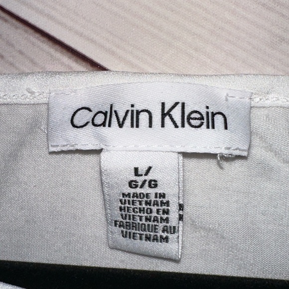 Calvin Klein White Cap Sleeve Top – Size Large Office Casual Church Layering - Picture 3 of 5